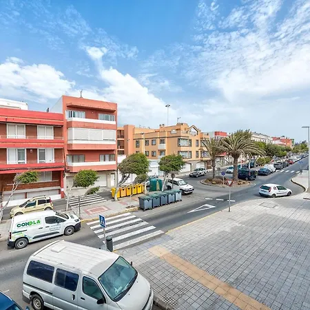 Apartment New Cute At Beach. *