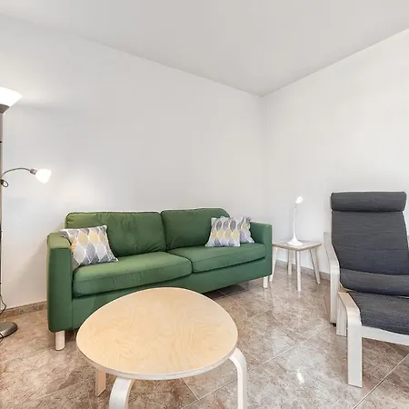 Apartman New Cute At Beach. *